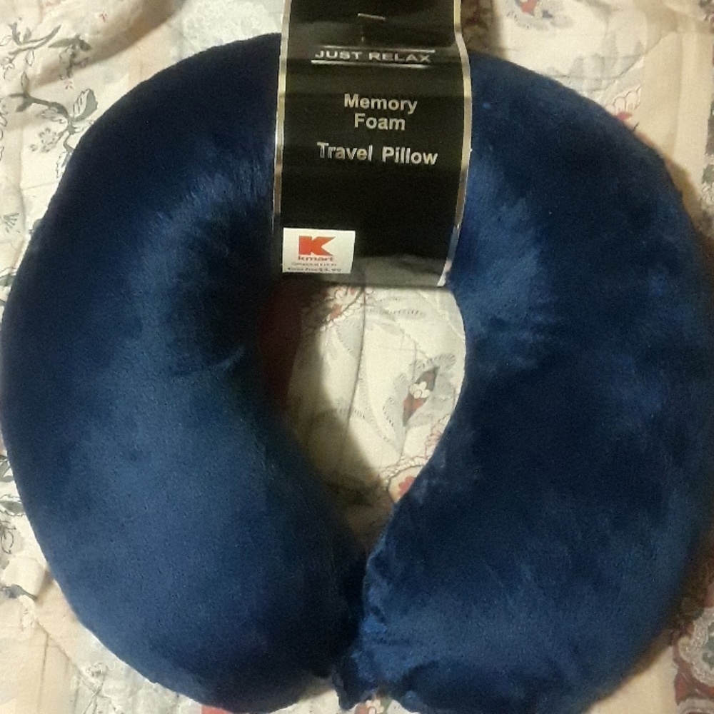 Travel pillow